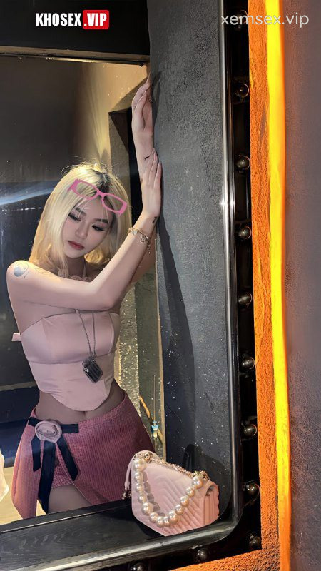 lo-clip-sex-dinh-minh-thu-gai-moi-lon-voi-cap-mong-to-tron-ngon-hinh-02
