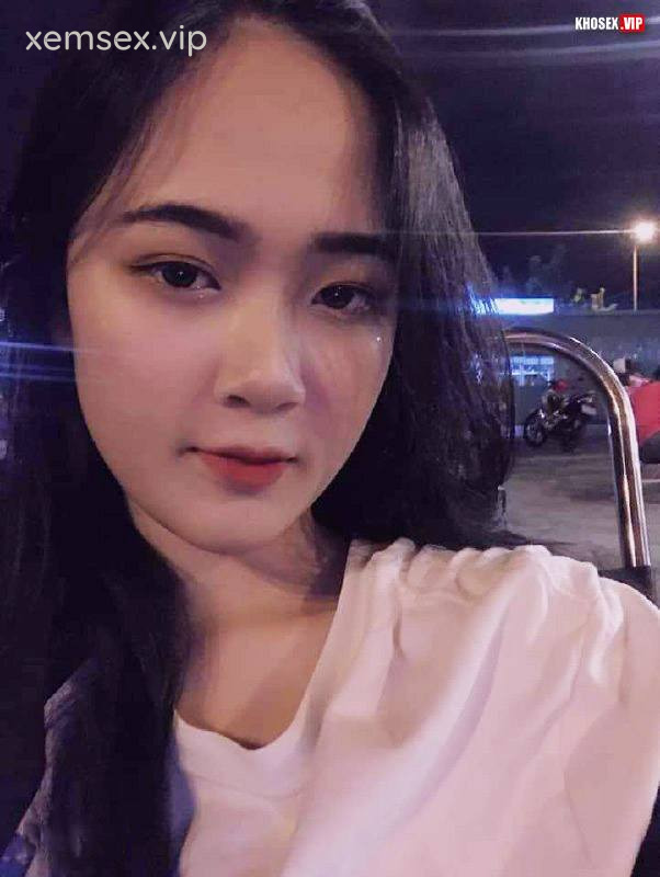 lo-clip-sex-em-hoc-sinh-deo-kinh-mac-ao-dai-dit-voi-ban-trai-full-clip-pic-hinh-07